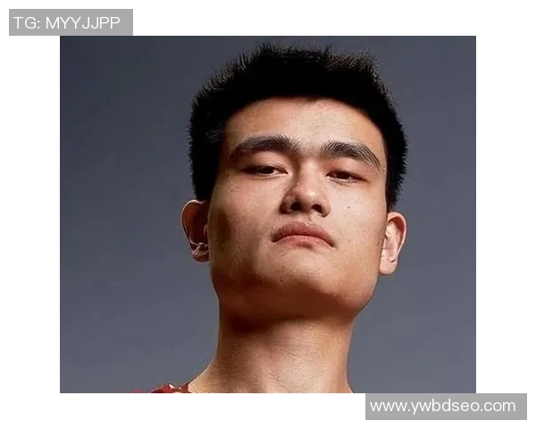 姚明吊桥传球技艺揭秘如何在篮球场上实现精准传递与团队配合 姚明吊桥传球技艺揭秘如何在篮球场上实现精准传递与团队配合