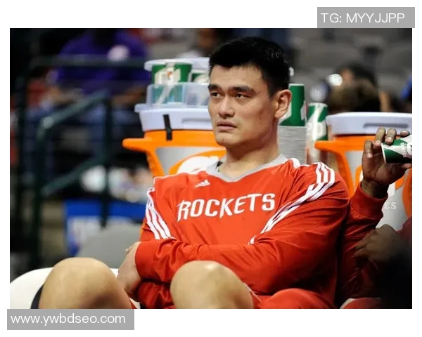 姚明在决赛中泪洒赛场背后的故事与情感解读