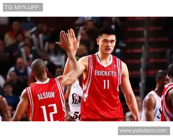 姚明与邓肯的篮球风格与职业生涯对比分析及其在NBA历史中的地位差异 姚明与邓肯的篮球风格与职业生涯对比分析及其在NBA历史中的地位差异