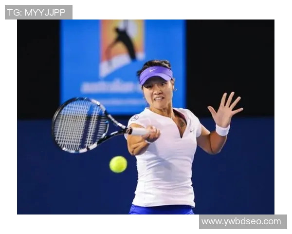 足球明星李娜的父亲如何影响她的职业生涯与成长历程