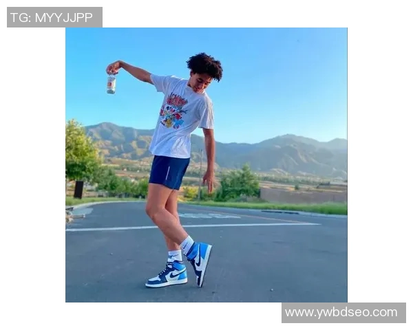 明星篮球衣的时尚潮流与运动精神完美结合的魅力探讨